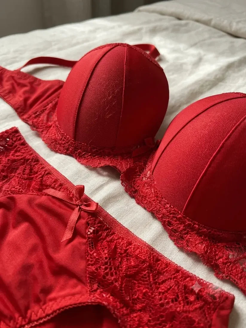 Women’s Bold Red Padded Bra and Lace Panty Set