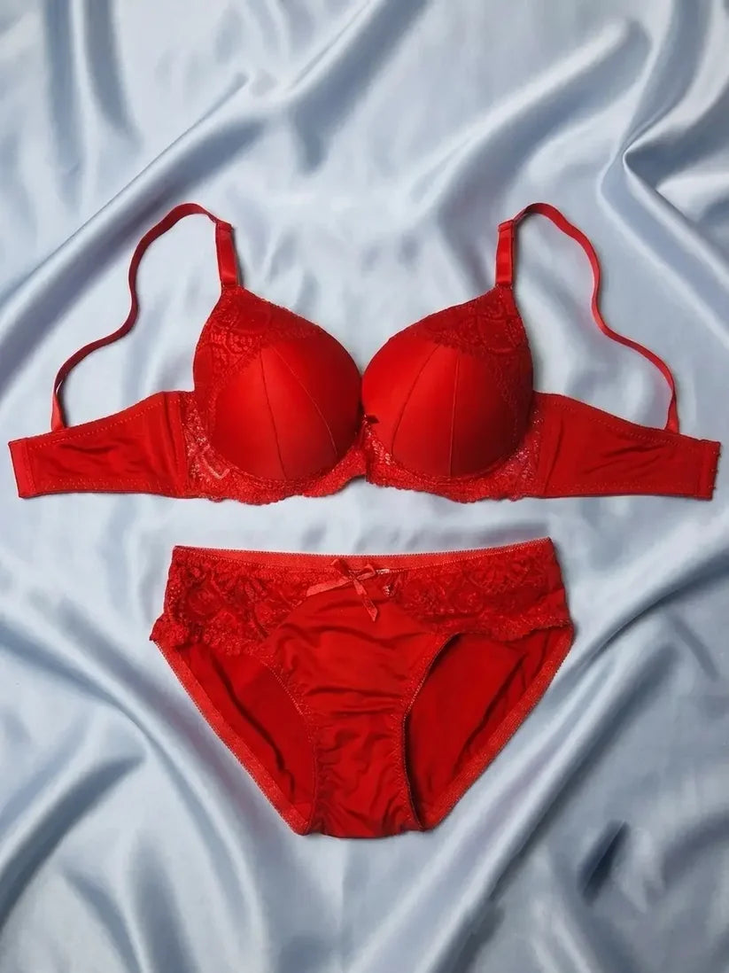 Women’s Bold Red Padded Bra and Lace Panty Set