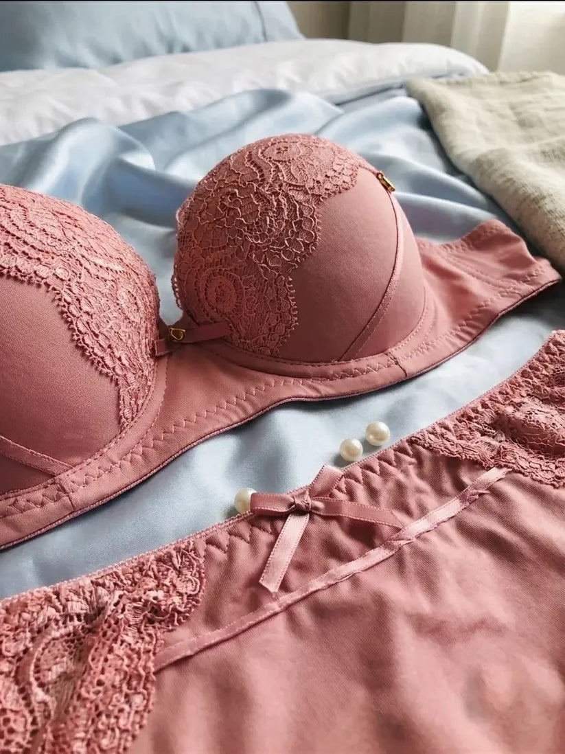Women’s Dark Blush Pink Padded Bra and Lace Panty Set