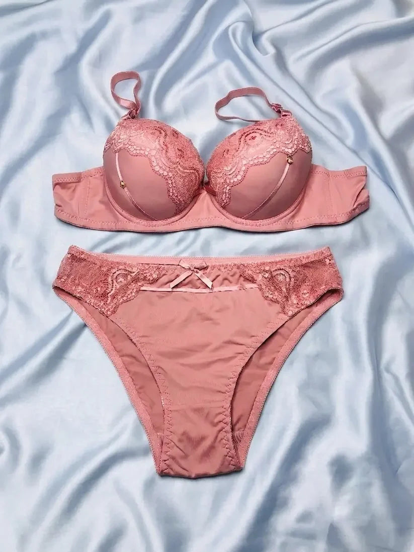 Women’s Dark Blush Pink Padded Bra and Lace Panty Set