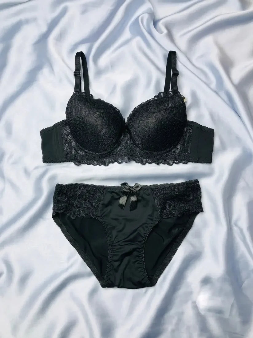 Women’s Black Padded Bra and Lace Panty Set